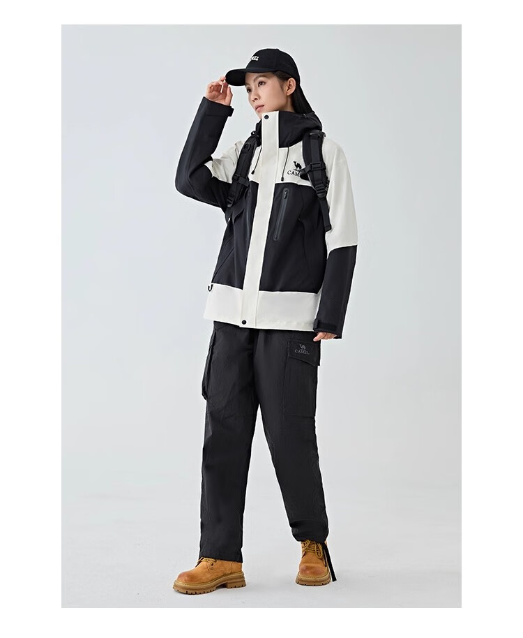 CAMEL [Wang Junkai's Choice] Outdoor Jacket Three-In Unisex Spring And Autumn Fleece-Lined Windproof Waterproof Mountaineering Coat 41