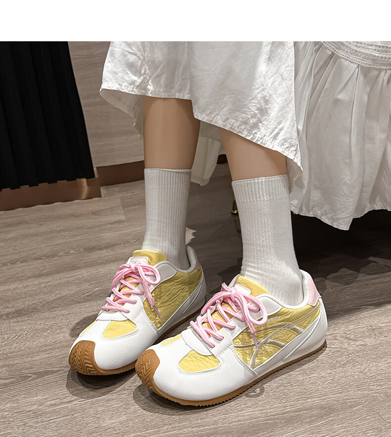 Warrior Official Women's Shoes 2026 Summer New Classic Soft Sole Breathable Sneakers Light Blue Size 39 19