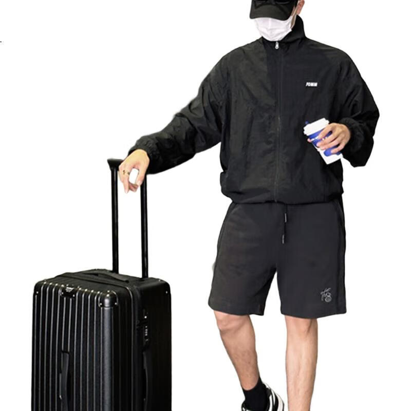 Чемодан ROCKLAND, 28 дюймов, PC, TSA замок, 4 колеса, Obsidian Black