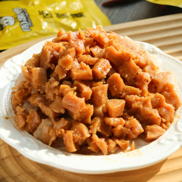 周黑鸭霸气宠爱礼 鸭腿鸭胗鸭脖 卤味年货零食礼盒送礼1420g