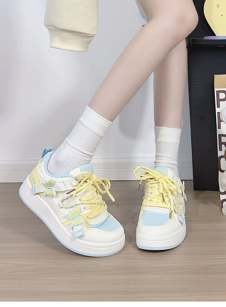 RENBEN Matcha Green Butterfly White Sneakers for Women, New Fashion Versatile Casual Shoes, Thick-Soled Korean Style Platform Shoes, White And Green, Size 38 13