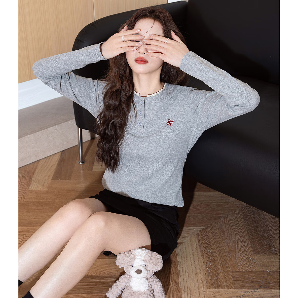TonLion Autumn And Winter Long-Sleeve T-Shirt for Women, Wearable As Outerwear, Round Neck with Spliced Lace Trim, Slimming Effect
