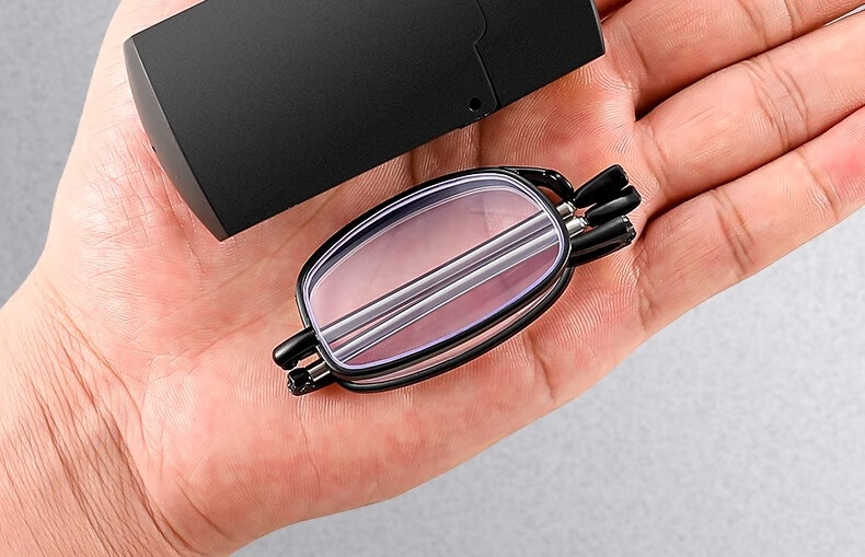 Mumujian Imported HD Reading Glasses Men Foldable Portable Blue Light Blocking Anti-Fatigue Ultra-Light Fashion Elderly Glasses Women 3