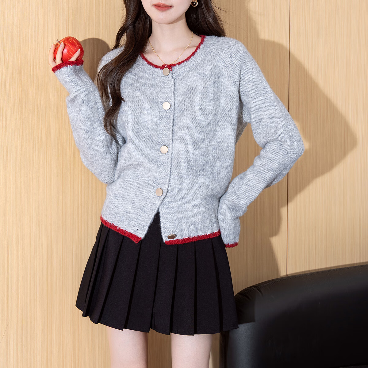 TonLion 2025 Autumn Winter Women's Color-Block Trim Round Neck Cardigan