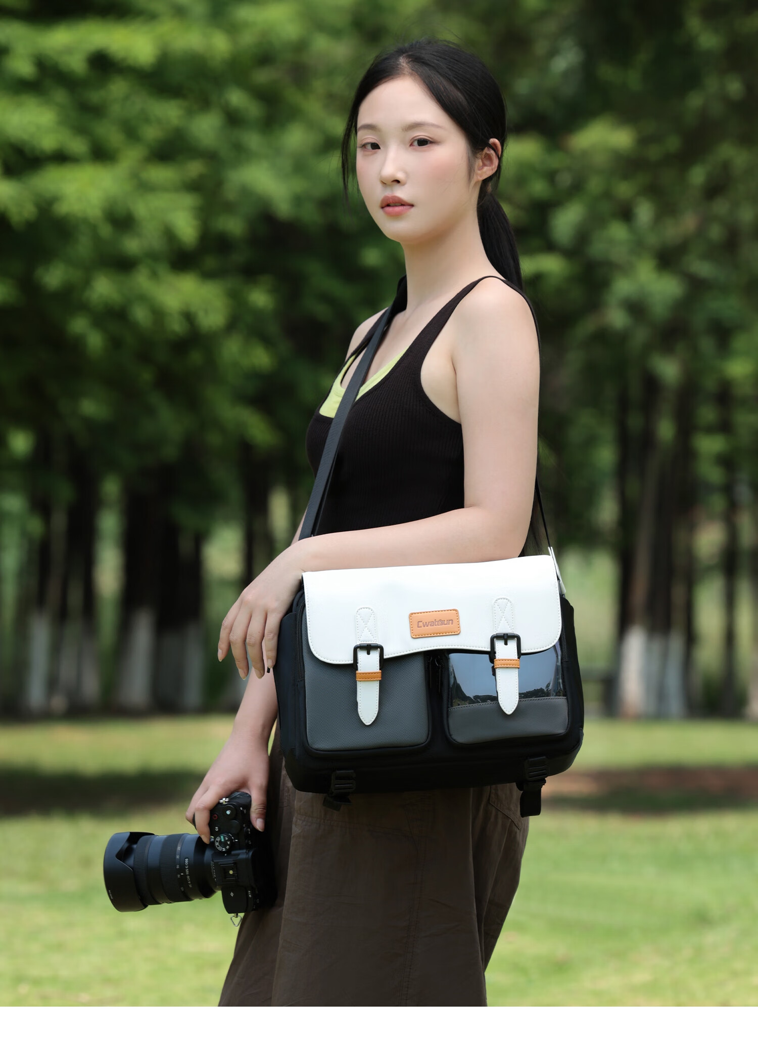 CWATCUN Shoulder Camera Bag, Crossbody Photography Bag, Large Capacity Waterproof Backpack Suitable for Fuji, Sony, Nikon, Cano 12