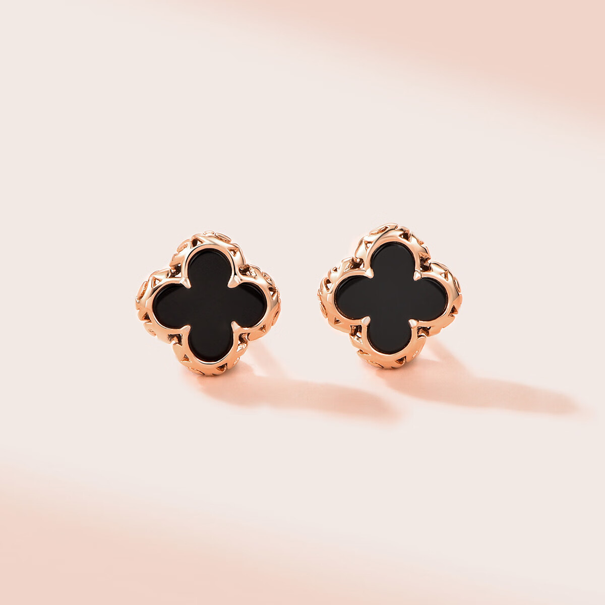 Aideyueding Lucky Four-Leaf Clover Stud Earrings for Women, 2026 New High-End Earrings, Anniversary Birthday Gift for Girlfriend