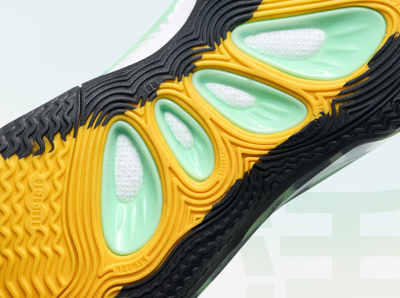 Zhunzhe AR2 Second Generation Durable Shock-Absorbing Basketball Shoes Men Light Mint Green/Sunflower Yellow/Zhunzhe Black Size 48.5 11