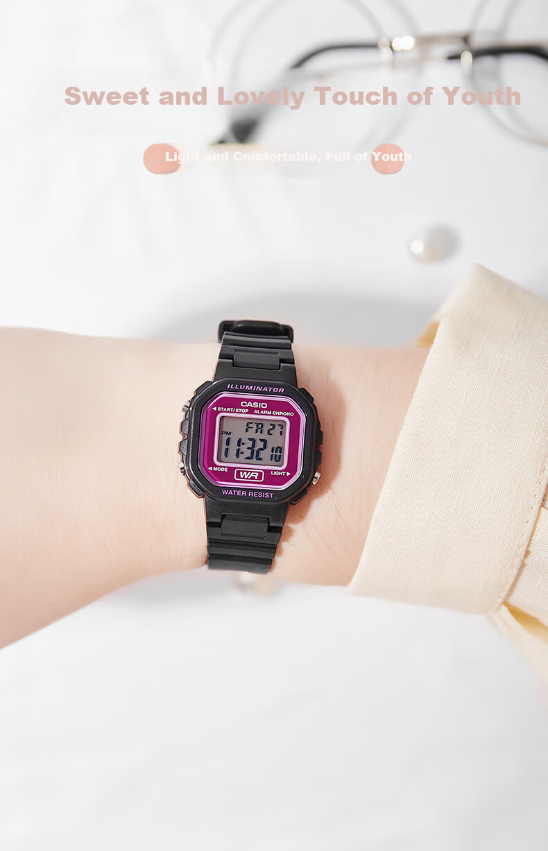Casio Student Watch, Compact Sports Square Watch, Digital Watch for Men And Women, LA-20WH 5