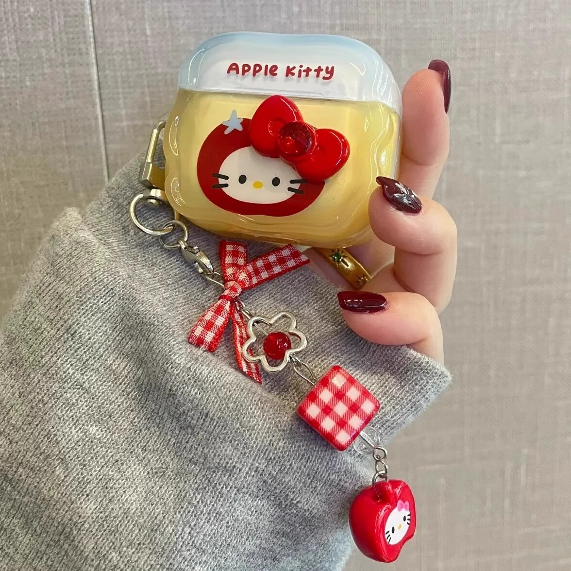 Beiyipin Cartoon Cute Apple Head Case, Adorable Cat Design, Suitable for AirPods 4, Apple Wireless Bluetooth AirPods Pro Earphone Case, Soft AirPods 1/2 Silicone Shockproof Cover 2