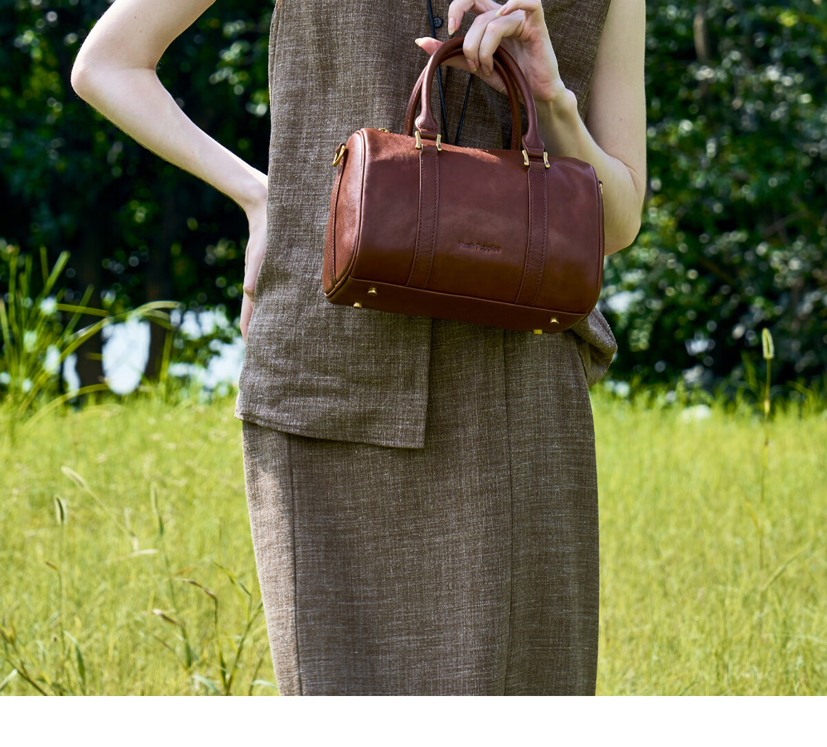 Hush Puppies Women's Bucket Bag Vegetable Tanned Top Layer Cowhide Handbag Birthday Gift for Girlfriend and Wife 2
