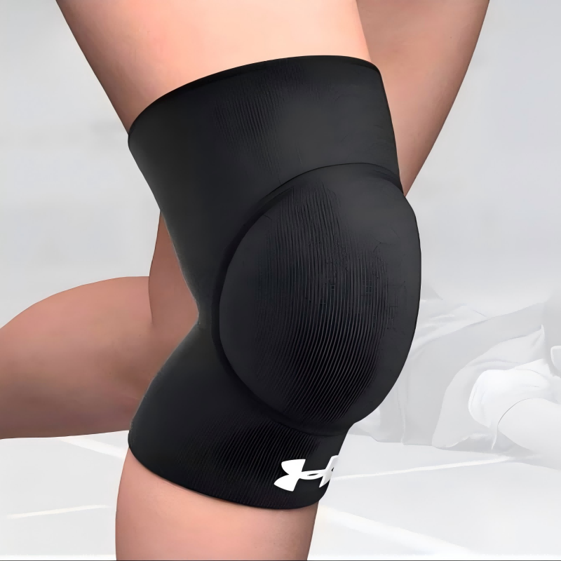 Under Armour Kids' Warm Basketball Running Knee Pads (Pair) Protective Patella Over-the-Knee Leg Sleeves for Boys Football Sports Gear 1