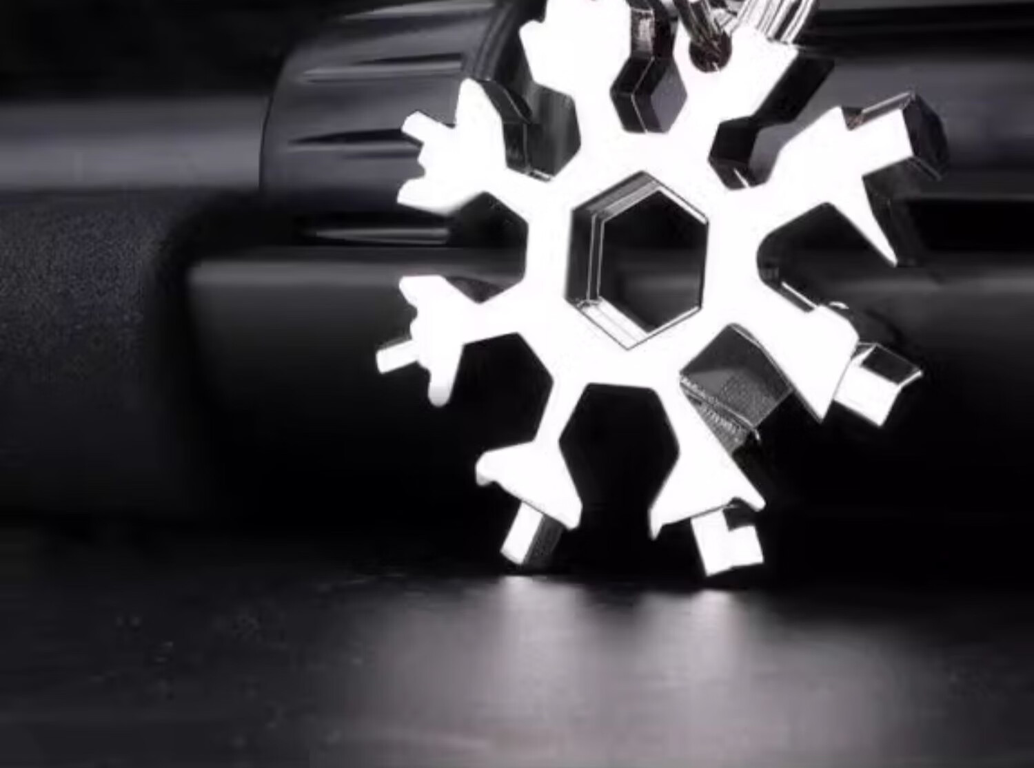 Junwen Multi-Function Snowflake Wrench Hex Screwdriver Portable 19-in-1 Universal Tool with Imported Craftsmanship 1