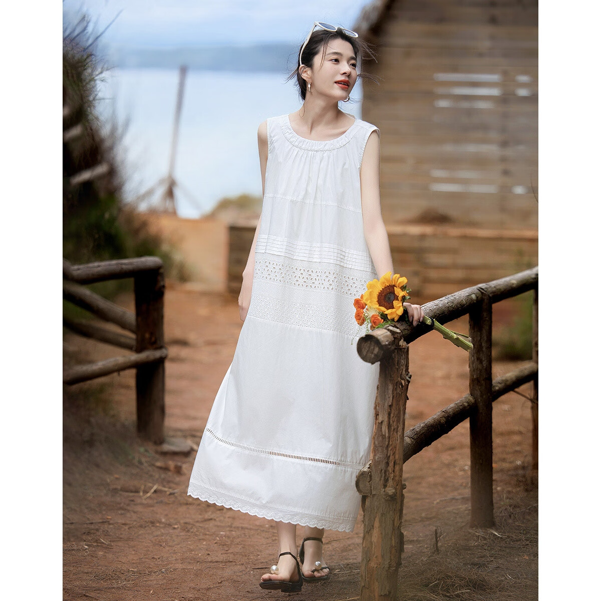 Demana [Yongbai Diao] Summer Lightweight 50s Cotton Poplin Embroidered Patchwork Ruched Tank Pleated Women's Dress