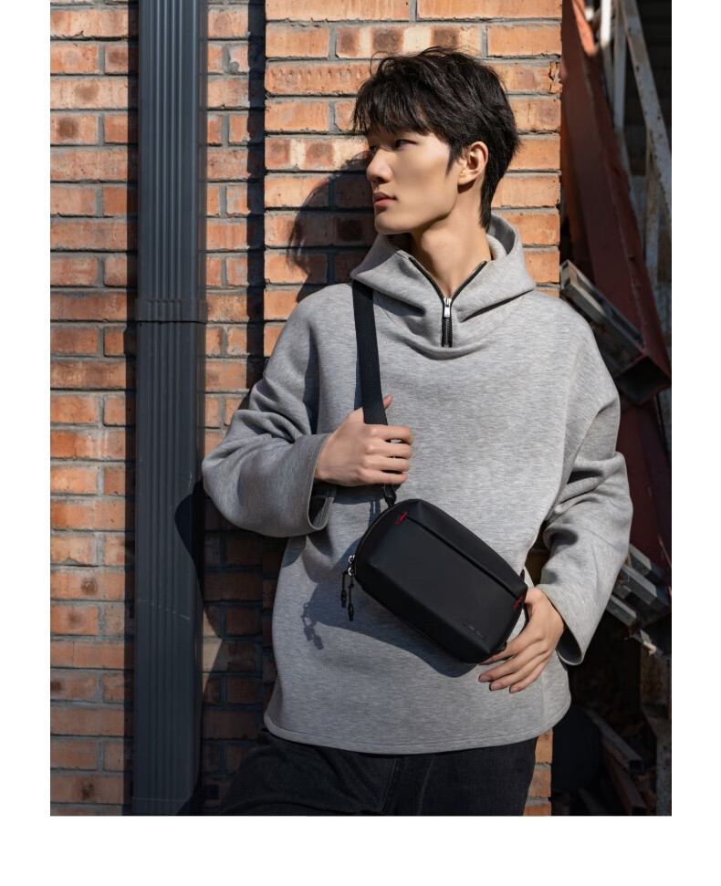 WENGER WENGER Swiss Army Knife Casual Sports Crossbody Bag, Outdoor Commuter Bag, Storage Bag, 10L High Aesthetic Value 10