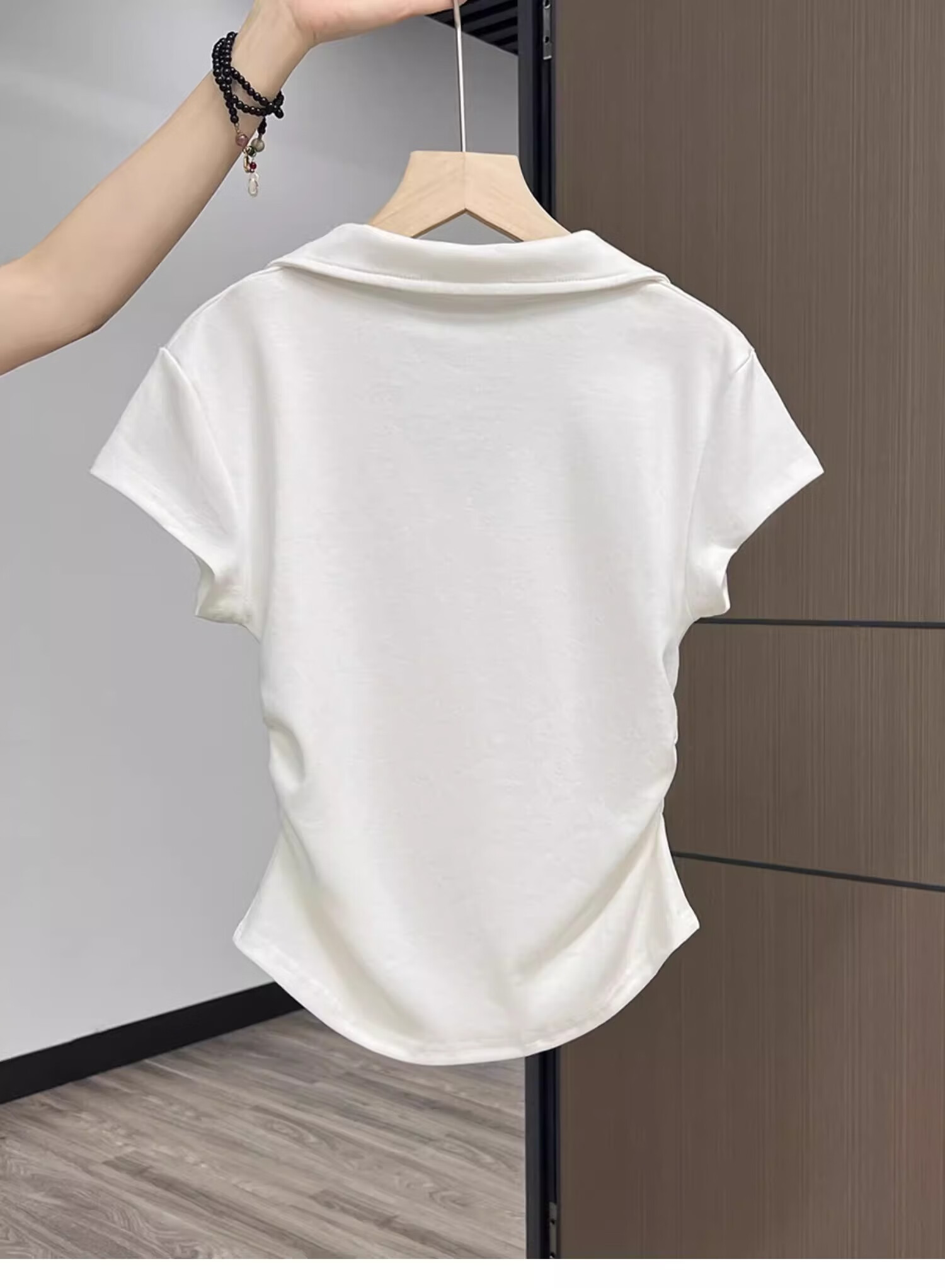 Woodpecker POLO Collar Pure Desire Short Sleeve Bow Embroidery Shoulder T-Shirt Women Slim Fit Cropped Top White L 3
