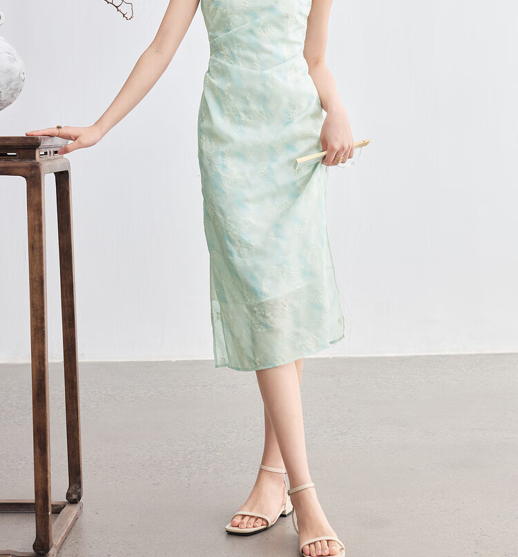 Sentubila Modified Qipao Chinese Style Dress Women Summer Waterdrop Hollow Stand Collar Embroidered New Chinese Waist Slimming Mid-Length Dress 4