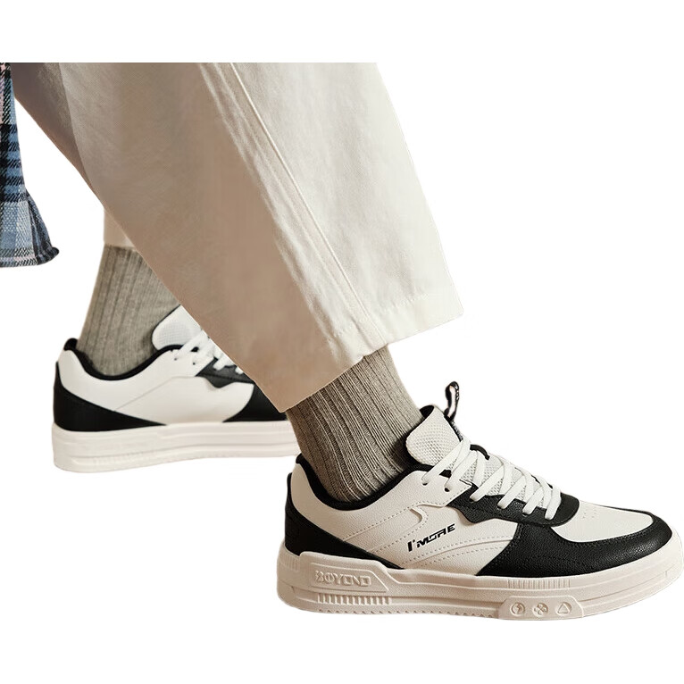 Мужские кроссовки 361° Classic Sneakers, натуральная кожа, весна-лето 2025, размер 42, белый/черный