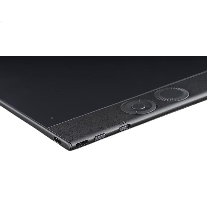 Графический планшет Wacom Intuos Pro 8-го поколения (PTK670), средний размер, беспроводной, Bluetooth, 8192 уровня чувствительности к нажатию