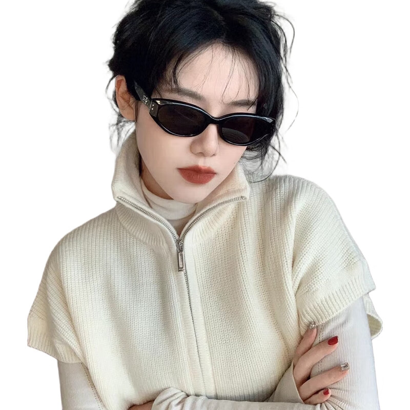 White Image 2