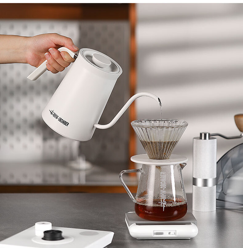 MHW-3BOMBER Assassination Bomber Temperature-Controlled Pour-Over Kettle, Electric Heating Pour-Over Flow Control Smart Coffee Kettle, Home Electric Water-Heated Tea Maker 36