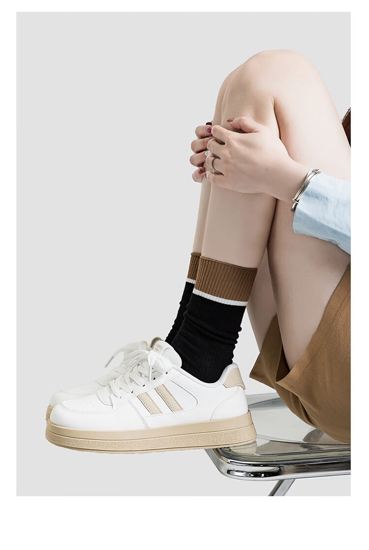 HUANQIU 2026 Popular College Versatile Spring New Vibe-Style Sneakers for Women, Breathable Lightweight Original Niche Trendy Shoes 4
