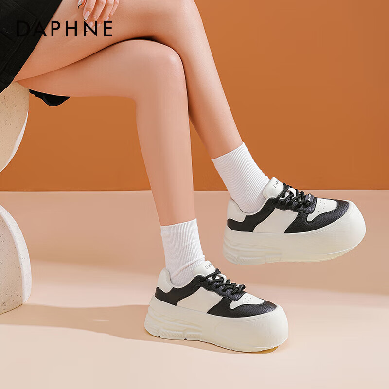 DAPHNE Thick-Soled White Sneakers for Women, Spring 2025 Popular Casual Shoes, Versatile Height-Increasing Skateboard Shoes, Platform Women's Shoes, Beige And Black, Size 39