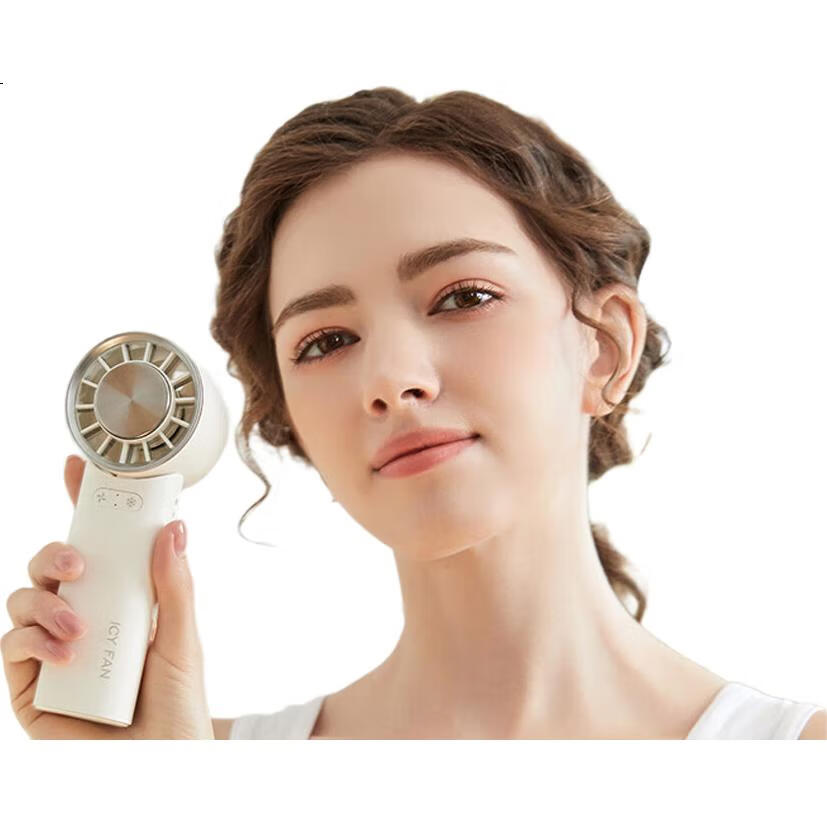 White Image 2