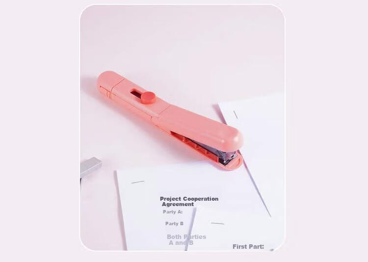MAX HD-10SK Imported Low-Effort Folding Stapler, Student Office Portable Collapsible Small Stapler, Compatible with #10 Staples, Red 6
