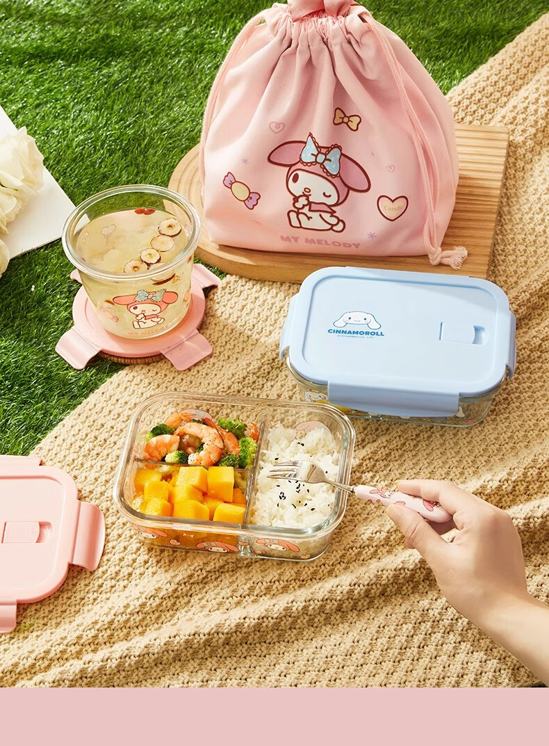 MANCHAOJIA Sanrio Glass Lunch Box Microwave Heating Fresh-Keeping Bowl Office Bento Soup Bowl Hello Kitty 700ML 24