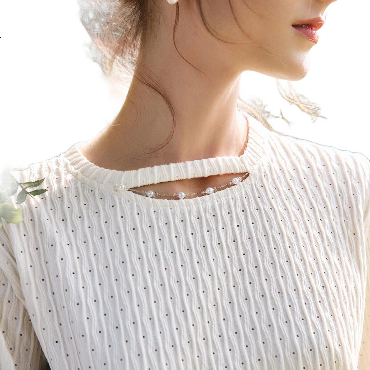 White Image 3