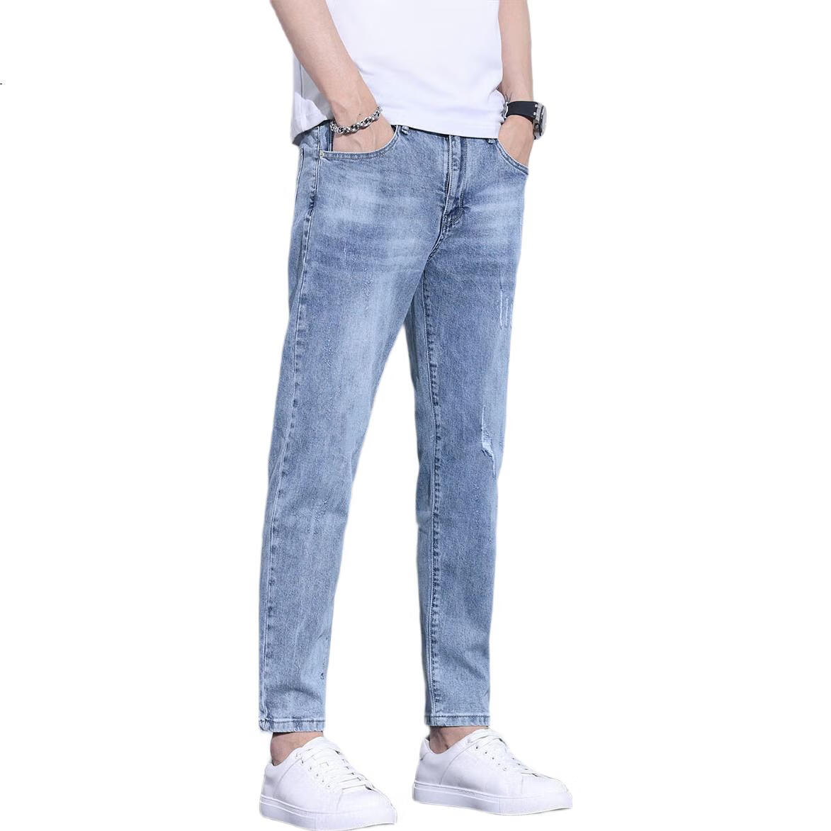 White Image 3