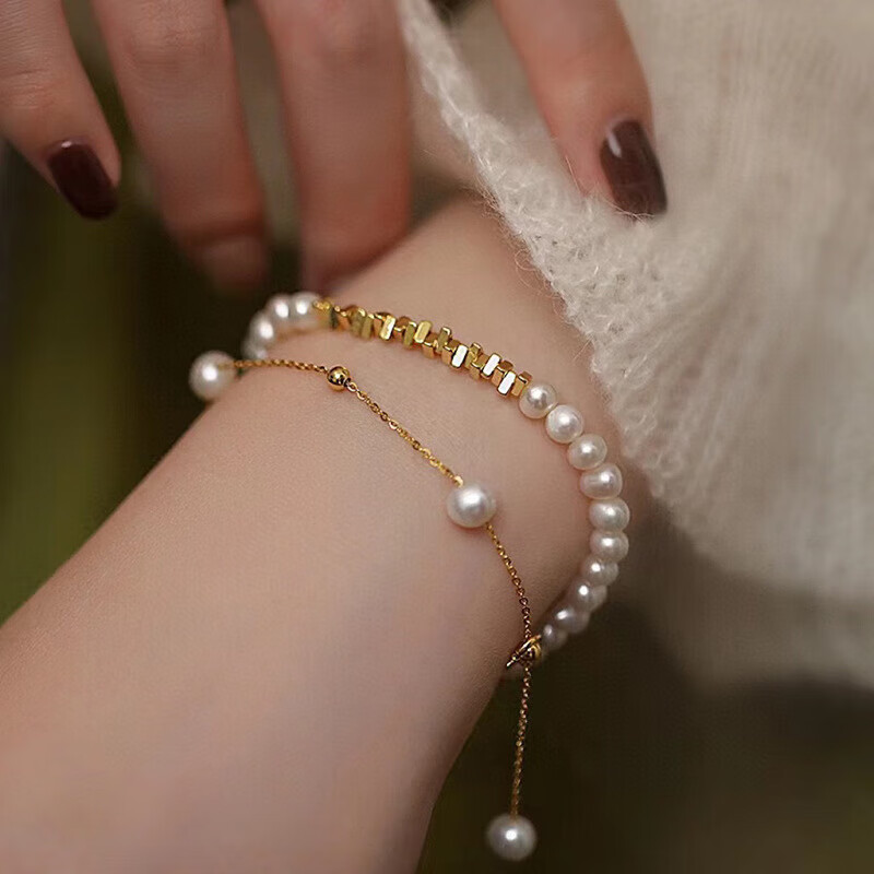 Aideyueding Silver And Pearl Bracelet for Women, Youthful Style, Luxurious High-End Feel, Birthday Gift for Girlfriend Or Wife