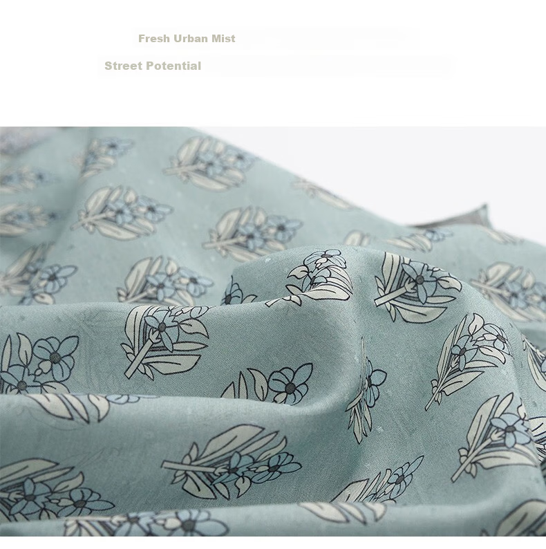 Hangsifu Hangzhou Silk Mulberry Silk Scarf, Men's Square Scarf, Neck Wrap, Birthday Gift for Dad Or Husband, Light Blue 9