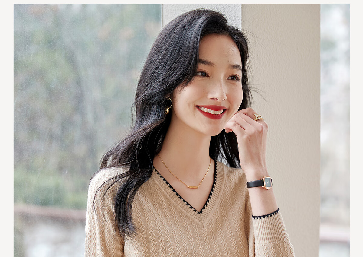 Chushen Women's Spring and Autumn Knitwear Fashionable Elegant V-Neck Color-Block Collar Long Sleeve Base Shirt S141Z3649 1