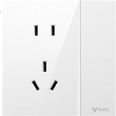 White Image 3