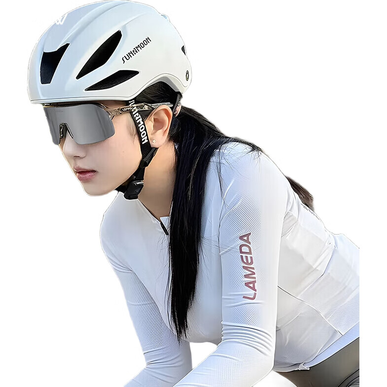 White Image 3