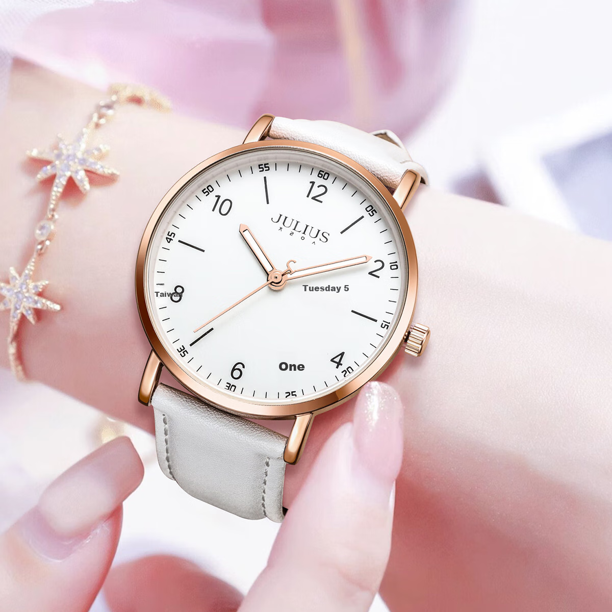 Julius Watch for Women, New Model, Suitable for Middle School And High School Students, Female Students' Exam Calendar Quartz Watch, White JA-1516LB