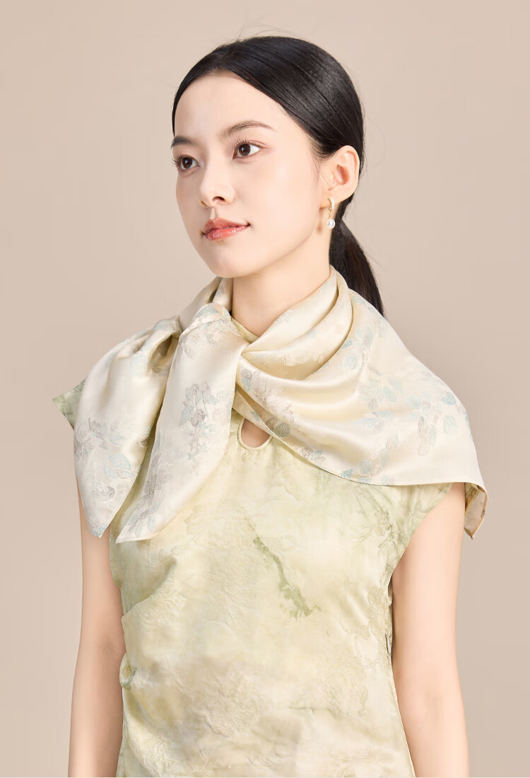 JIUMU 100% Mulberry Silk Scarf, Square Shawl for Women, Gift for Teachers And Mothers, Birthday Present, Gift Box Packaging 5