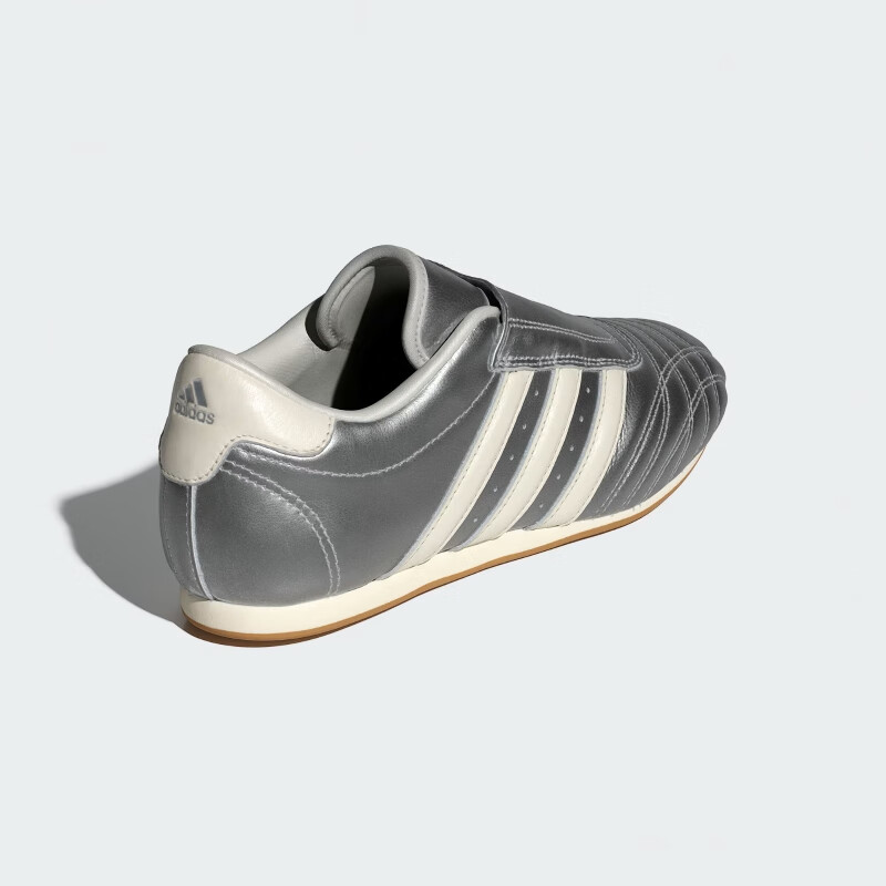 Adidas Trefoil Series, Women's Adidas TAEKWONDO W Casual Shoes, JS4023, Metallic Silver, Size 36 4
