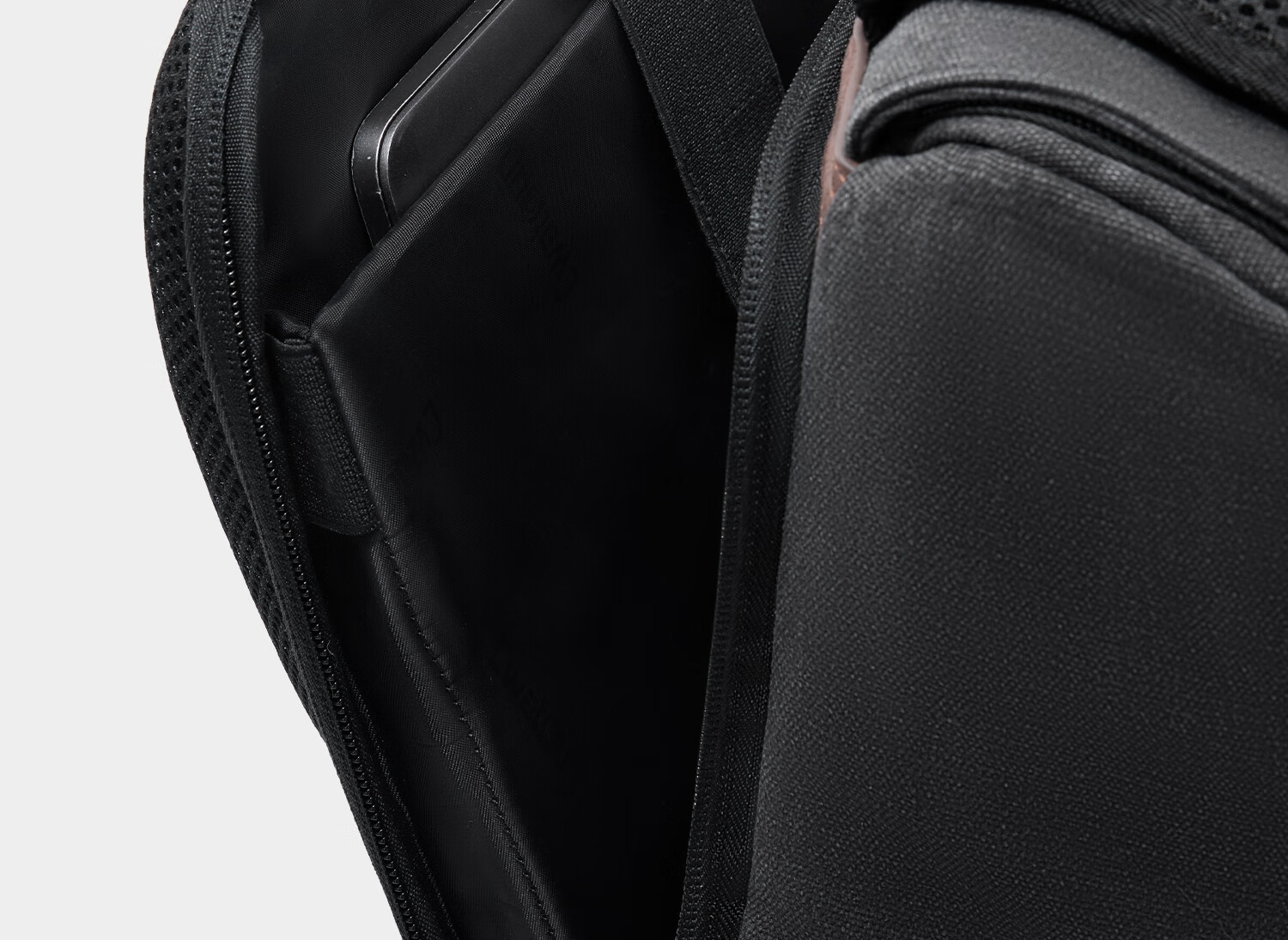 CWATCUN Vintage Camera Bag, Double Shoulder Photography Backpack with Separate Compartments for Top And Bottom, Scratch-Resistant, Wear-Resistant, Large Capacity, Waterproof Photography Bag, Portable Bag 7
