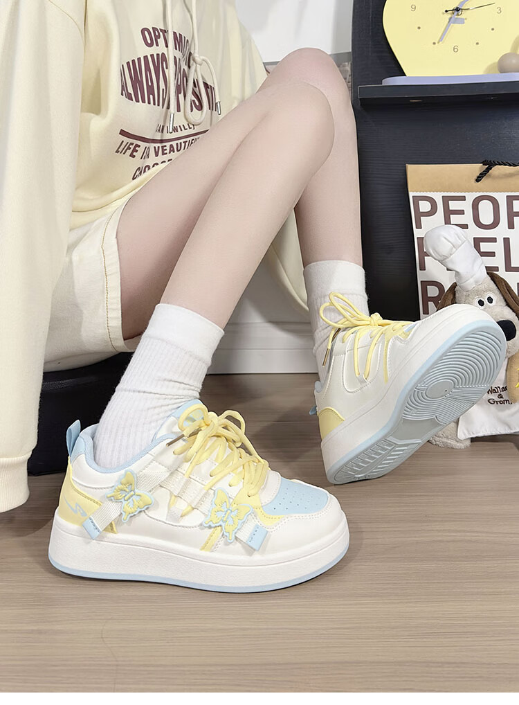 RENBEN Matcha Green Butterfly White Sneakers for Women, New Fashion Versatile Casual Shoes, Thick-Soled Korean Style Platform Shoes, White And Green, Size 38 17