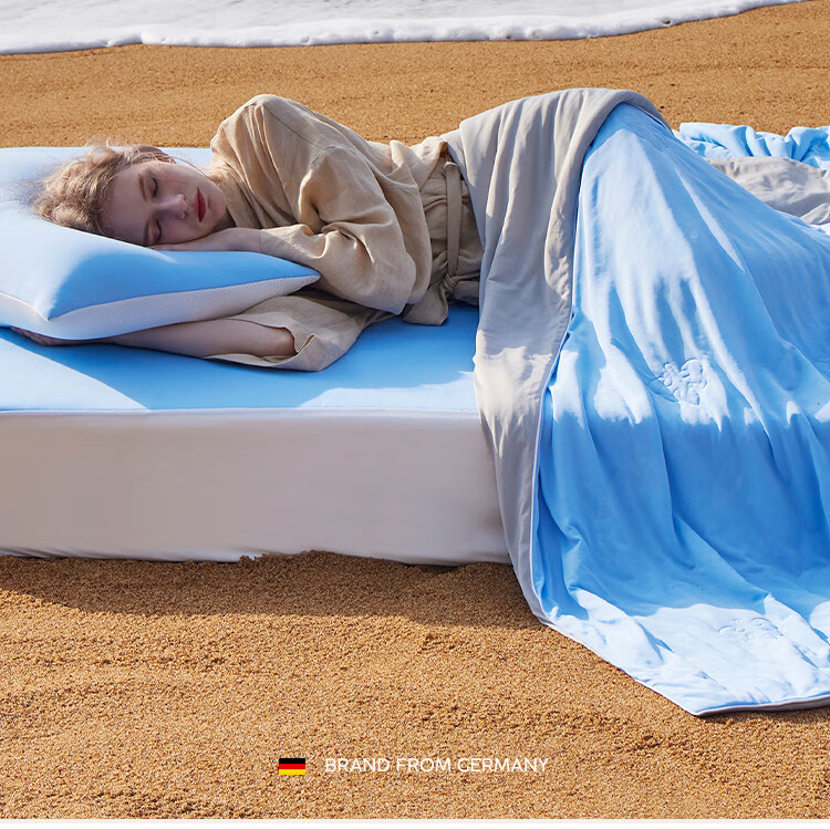 Irisette German Ice Silk Summer Cooling Quilt, Class A Antibacterial, Washable, Skin-Friendly, Cool-Feeling Air Conditioning Summer Blanket, 150*200cm, Healing Purple 7