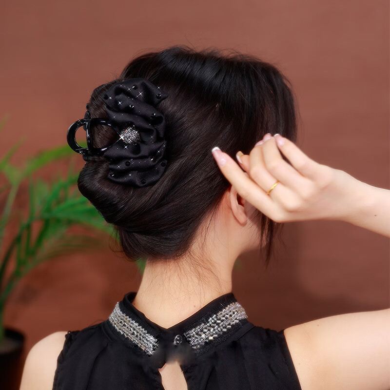 Dongyi Premium Hair Clip for Women 2025 High-End Back Hair Bun Claw Clip Shark Clip Mom Hair Accessory Luxury Hairpin 2