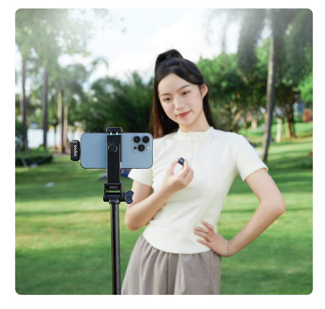Godox C01 Wireless Lavalier Microphone Outdoor Interview Vlog Live Recording Noise Reduction Sound Card Mini Lapel Microphone CO1 RX [Single Receiver] 4
