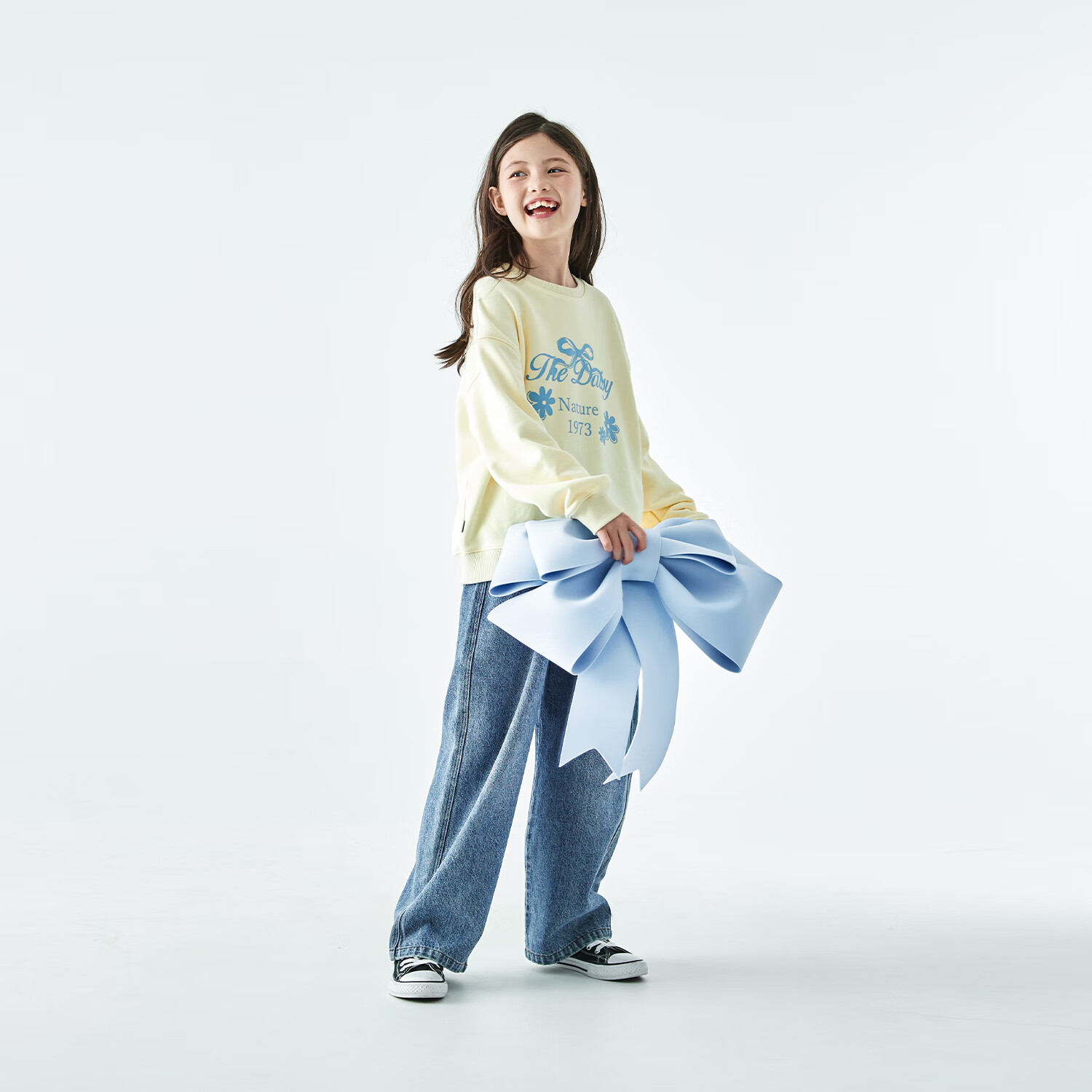 Kechu 2025 Autumn New Parent-Child Collection for Older Girls, Round Neck Sweatshirt with Loose Long Sleeves, Bow Tie Print Top