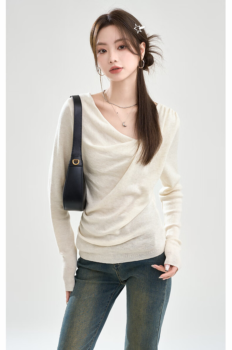 La Chapelle Women's Slim Fit V-Neck Pleated Knit Top T-Shirt in Apricot, Size S 2