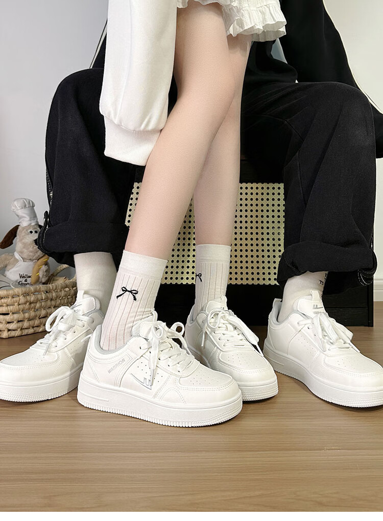 Huili Air Force One Couple Sneakers for Women And Men, Autumn Casual Shoes, Versatile Footwear for Women, White And Silver, Size 42 4