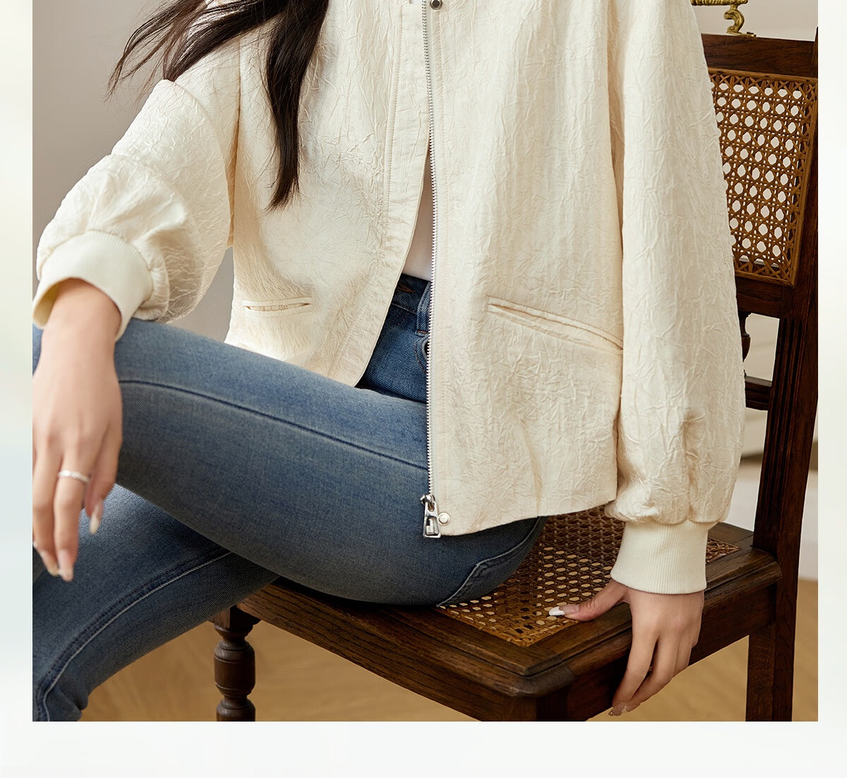 Taxiang Short Baseball Jacket for Women, Spring And Autumn Textured Design, Outerwear for Petite Figures, Cardigan T51D034 1