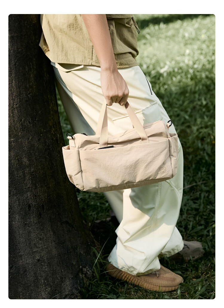 GOLF Shoulder Bag, Casual Crossbody Bag for Men And Women, Lightweight IPad And Phone Bag, Water-Resistant Outdoor Cycling Sports Small Backpack 4