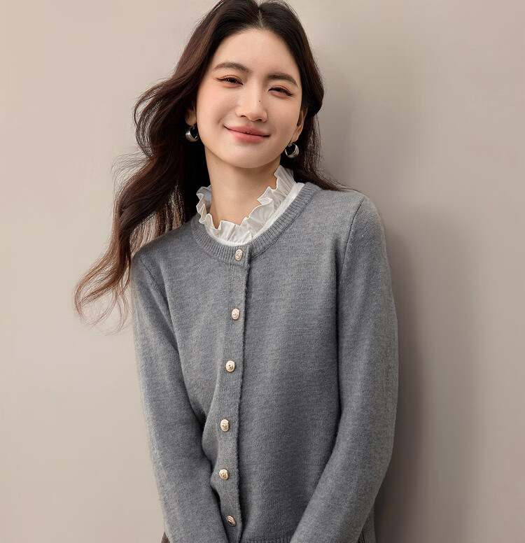 Sentubila Elegant Commuter Crew Neck Knit Sweater Women Autumn Soft Elastic Warm Thick Sweater Color Block Metal Button Long Sleeve Cardigan 12